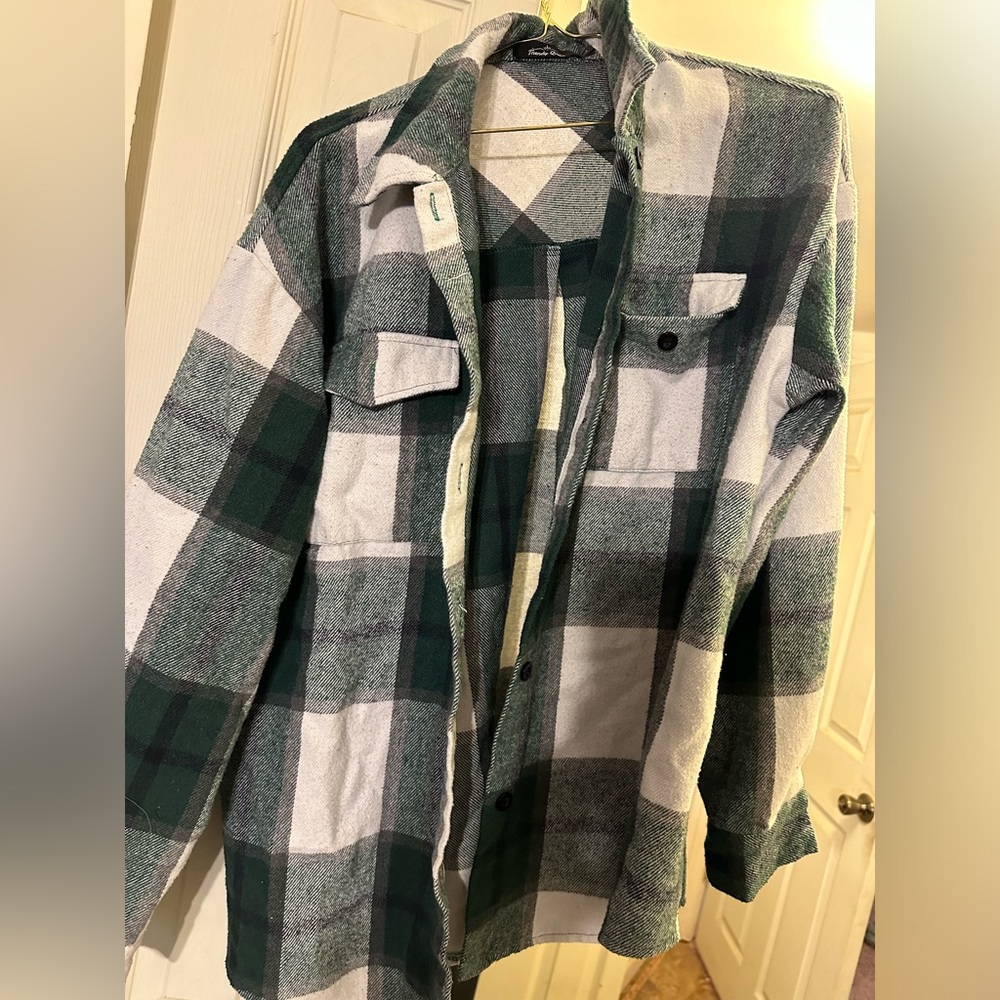 Women’s Flannel Lot L/XL